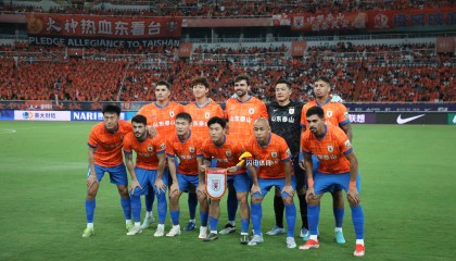 山东泰山6-0复仇北京国安 泽卡：为了荣誉带伤出战